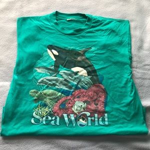 Vintage Sea World T-Shirt